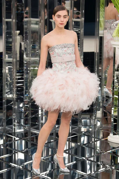 Look 55